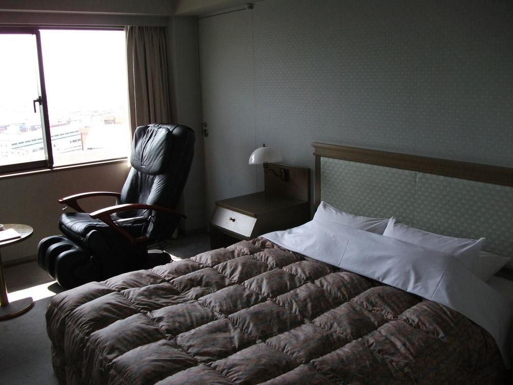 Hotel Pearl City Kobe Buitenkant foto