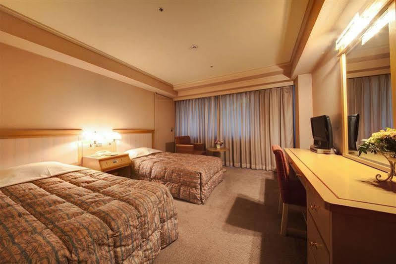 Hotel Pearl City Kobe Buitenkant foto